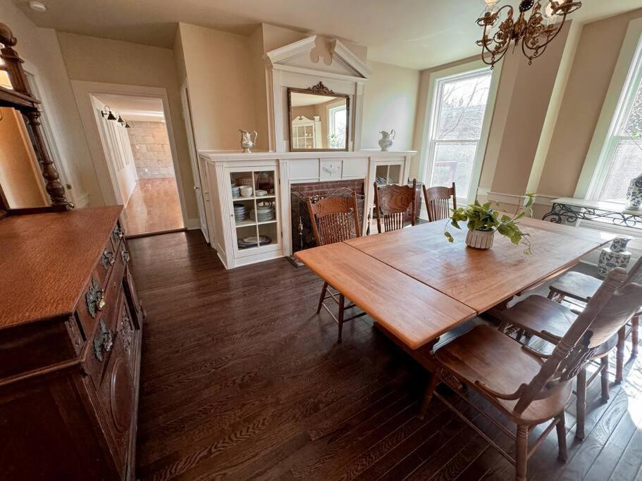 Colonial 51